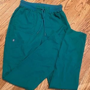 Jaanuu Hunter Green scrub bottoms size SMALL TALL Drawstring 6 Pocket Pant